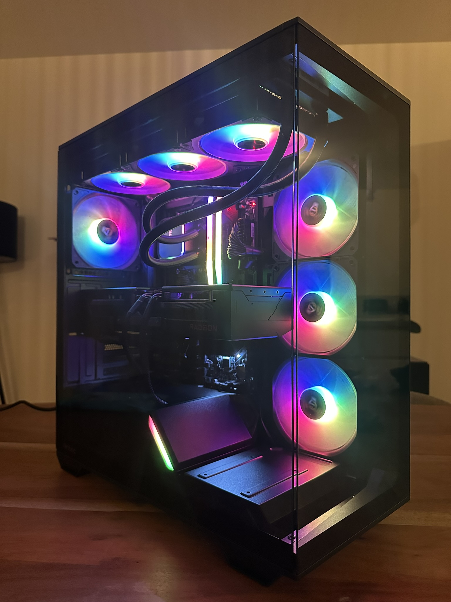 Montage PC sur mesure avec éclairage RGB